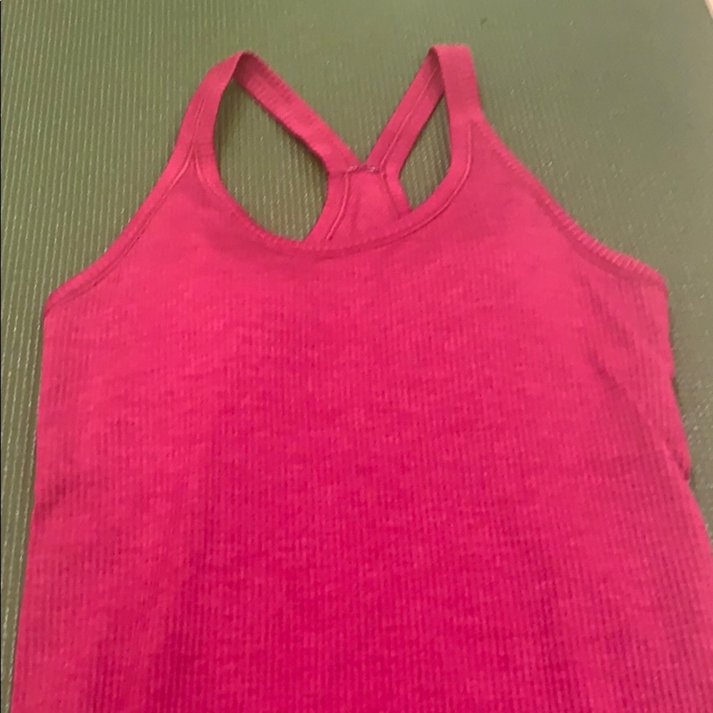 Lululemon tank